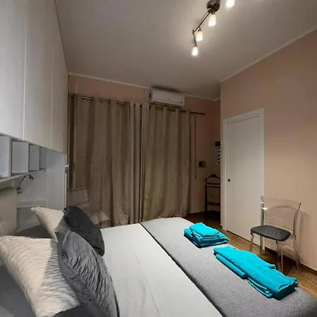 Nicoletti * Róma